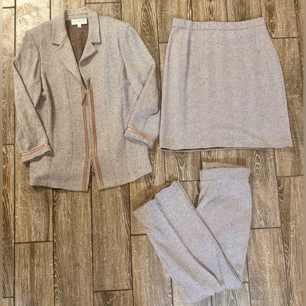 St. John Collection 3pc Leather Trimmed Pantsuit/Skirtsuit in Mocha Tweed - Picture 10 of 10